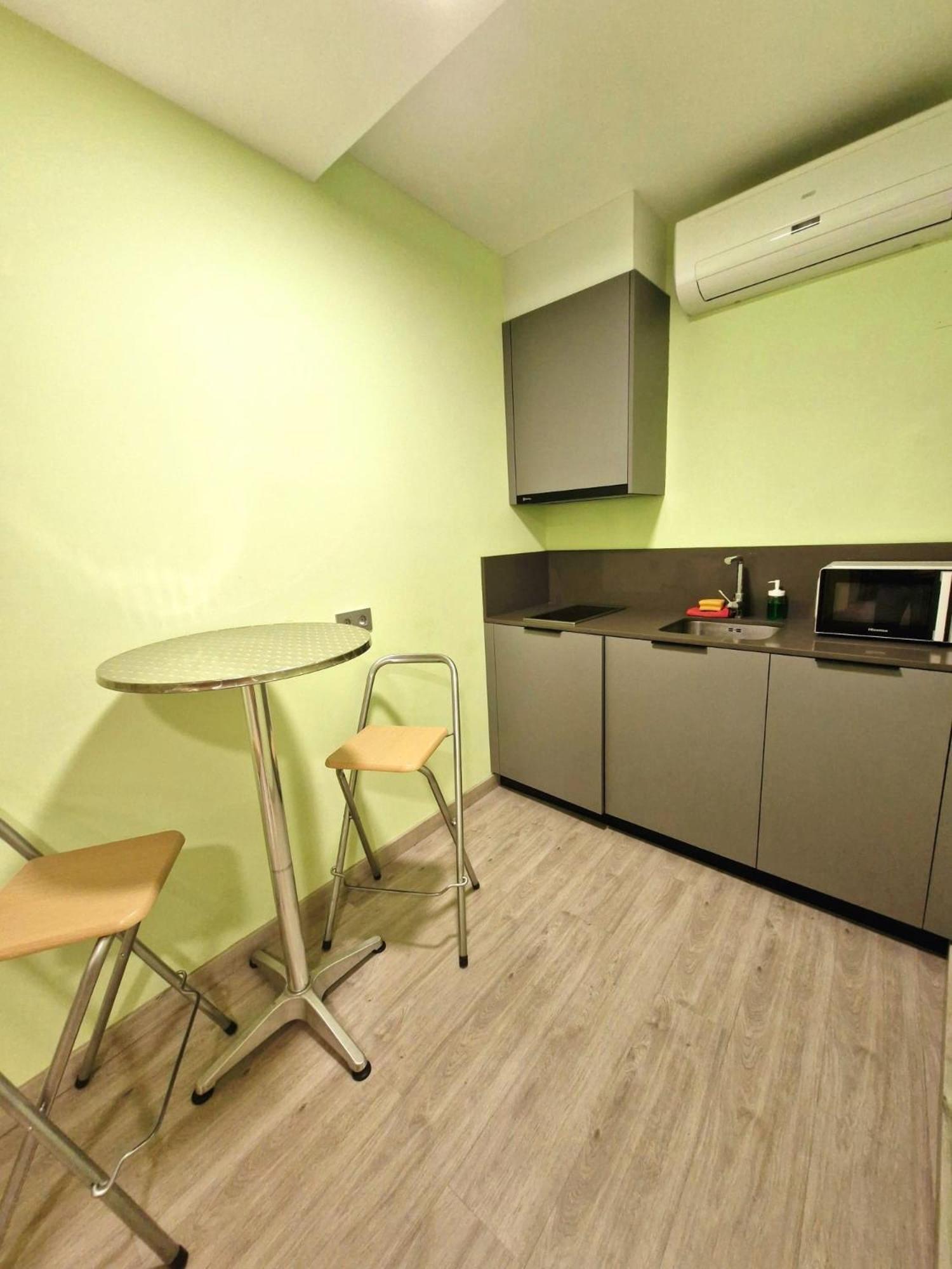 Feeling Home - Suites&Rooms León Zewnętrze zdjęcie