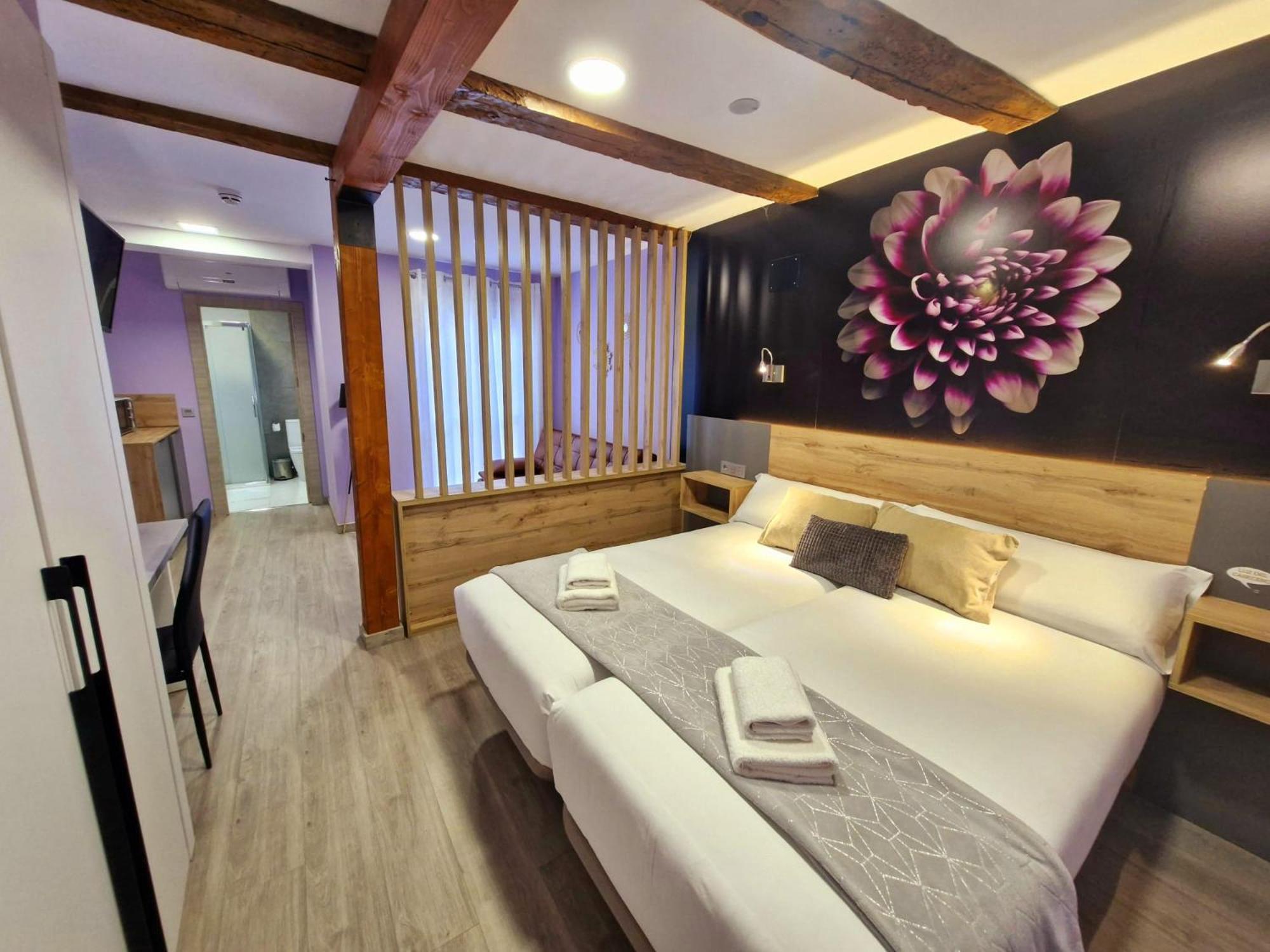 Feeling Home - Suites&Rooms León Zewnętrze zdjęcie