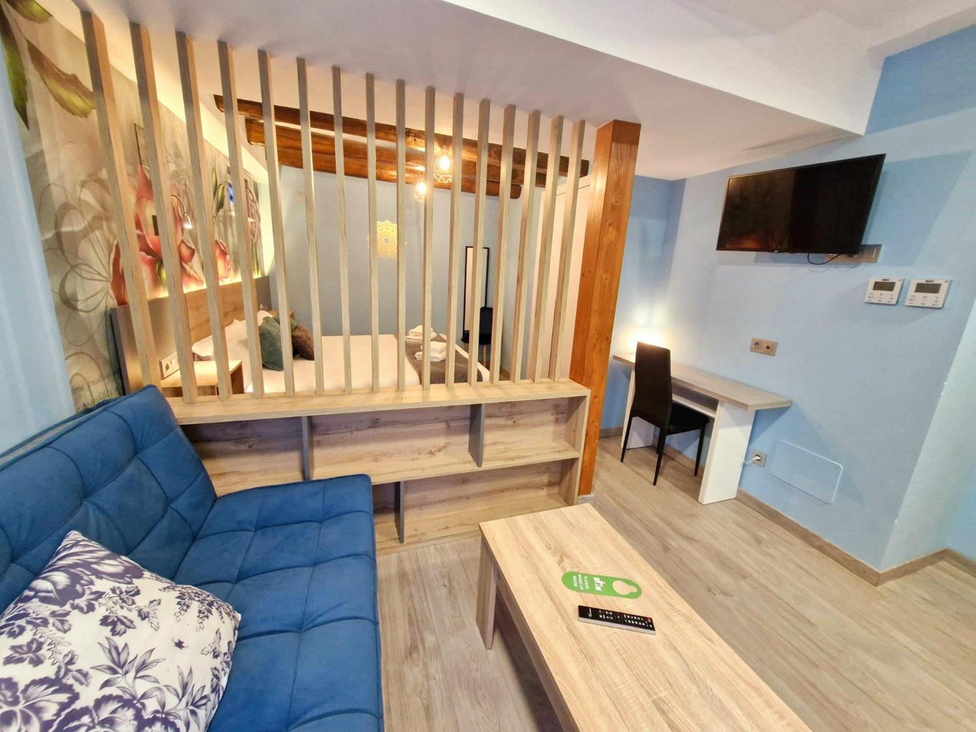 Feeling Home - Suites&Rooms León Zewnętrze zdjęcie